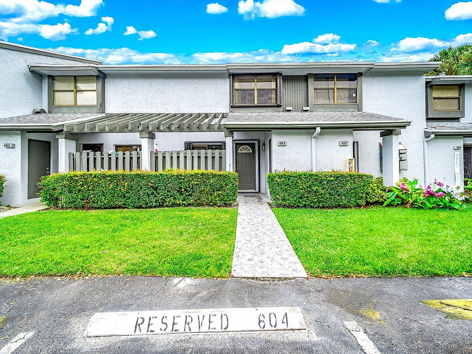 1st image of 4919 NW 82nd Avenue #804