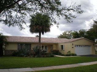 8430 Menteith Ter, Miami Lakes, FL 33016