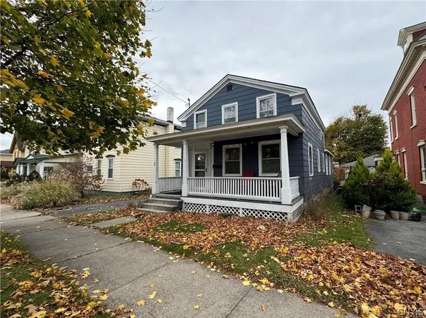 152 E 4th St, Oswego, NY 13126