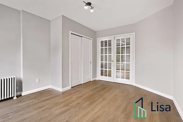 Rented by Lisa Management Inc | media 21