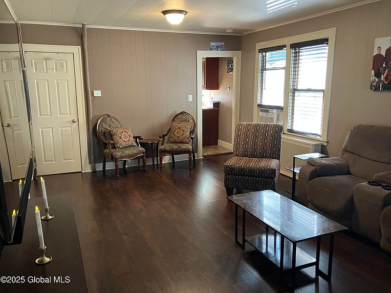 3rd image of 56 Pershing Drive