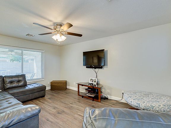 3rd image of 8626 E Natal Ave