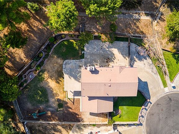 3rd image of 27634 Blackfoot Ct