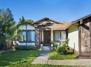 18768 Jami Lee Ln, Sonoma, CA 95476