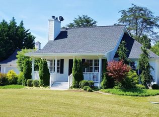 6272 Scruggs Rd, Moneta, VA 24121