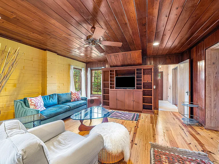 334 Palm Trl — Photo 14