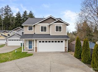 744 Courage Ct SE, Pt Orchard, WA 98366