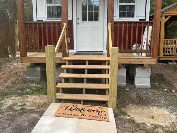 4 Linwood Dr, Marshall, TX 75672