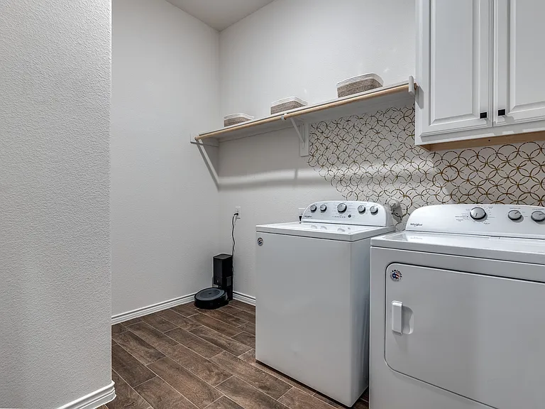 3129 Maverick Dr — Photo 21