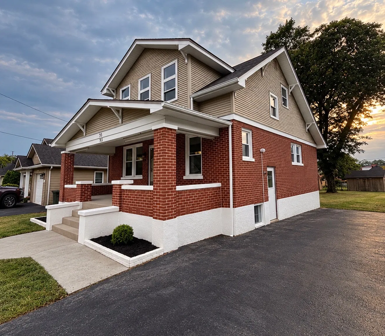 3 bed, 1.5 bath, 1551 sqft, $2,300 — Photo 2