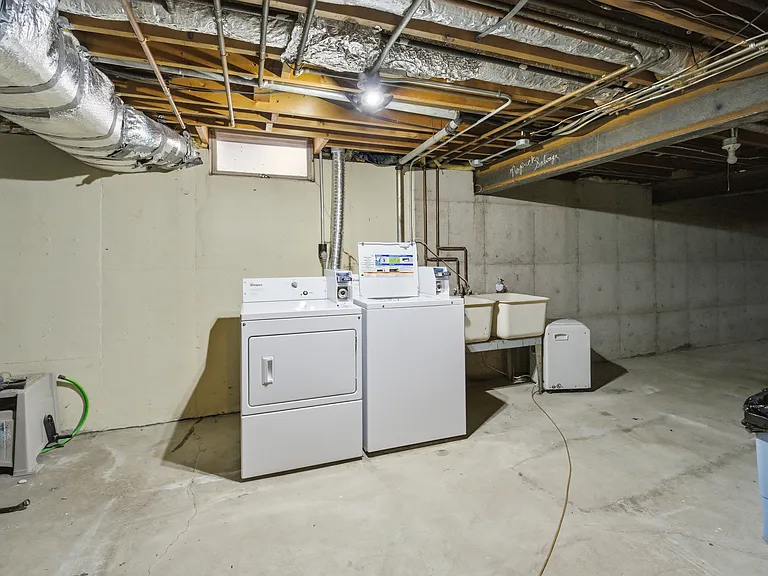 1114 Melrose Ct #3 — Photo 10