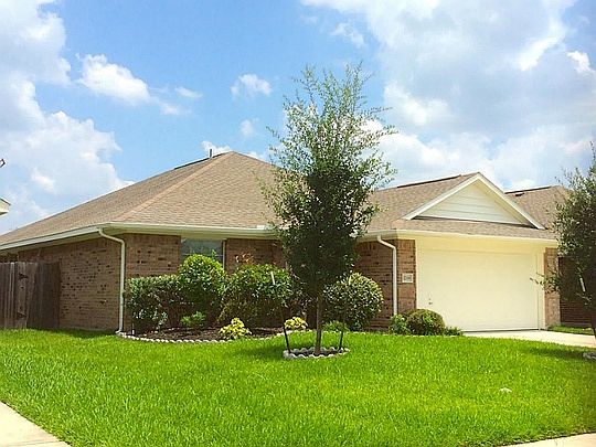 1st image of 32339 Golden Oak Park Ln