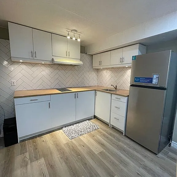 2403 Barclay Rd — Photo 10