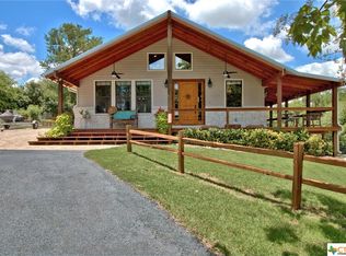 623 Ferryboat Ln, New Braunfels, TX 78130