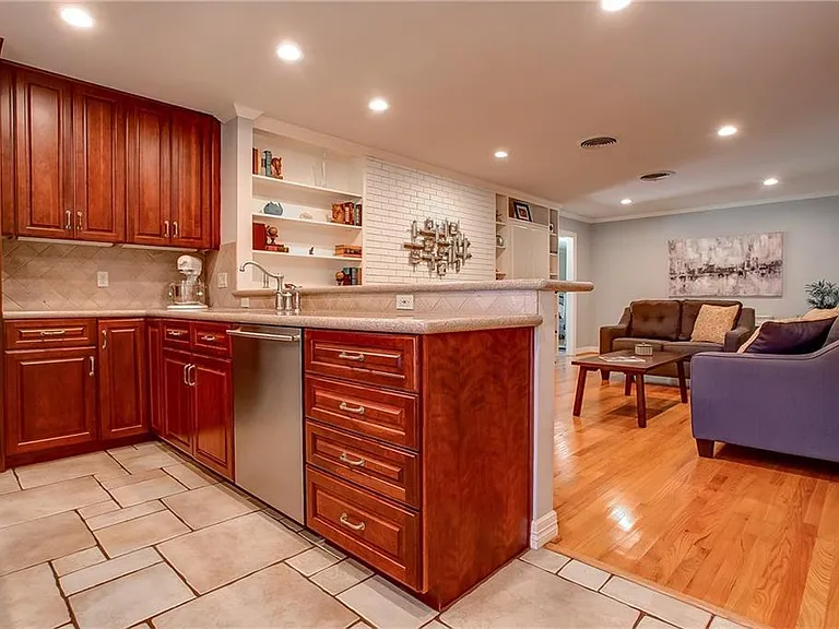 4309 Sarita Dr — Photo 8