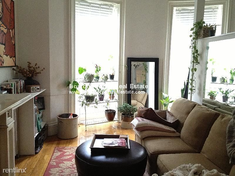 9 Marlborough #12 Boston - Back Bay Unit Photo 1