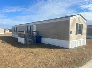 45 Celia Dr, Lumberton, NC 28358