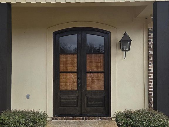 4th image of 539 Turtle Ln