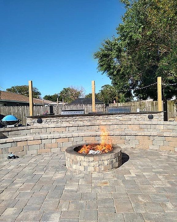 1st image of 2123 Circlewood Dr