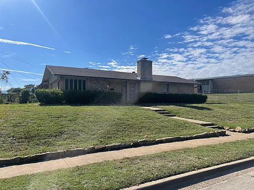 14046 Rolling Hills Ln Photo 1