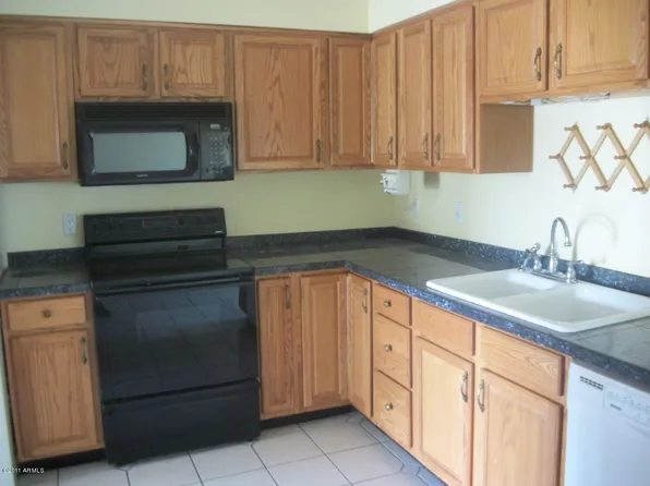 1606 W Estrella Dr, Chandler, AZ 85224