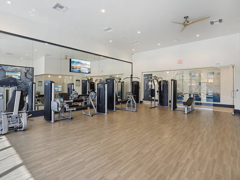 Legacy at Oakwood Landing — Photo 25