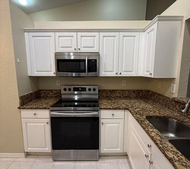 1st image of 7651 S Aragon Blvd Unit 1