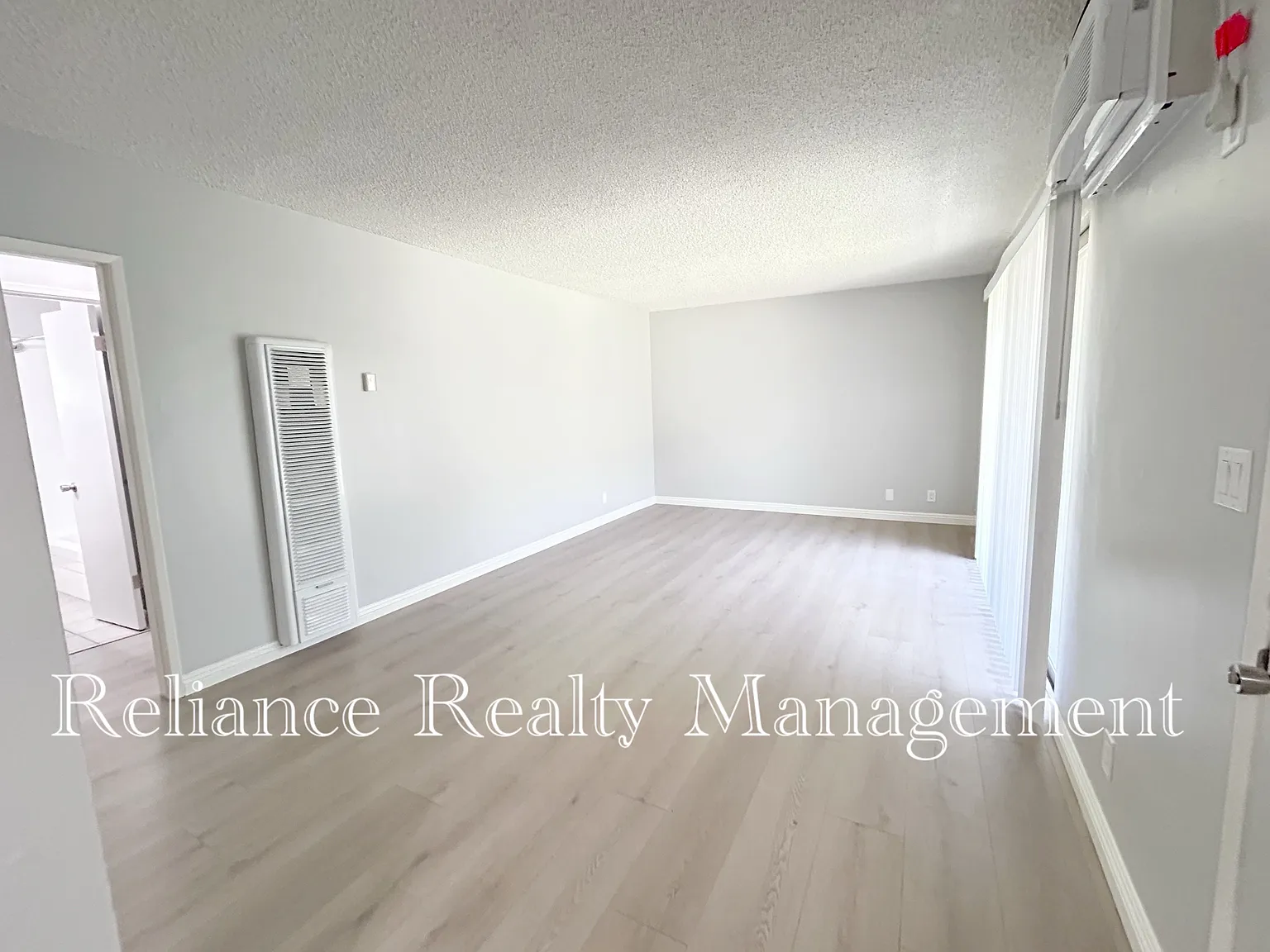 2 bed, $2,700 — Photo 3