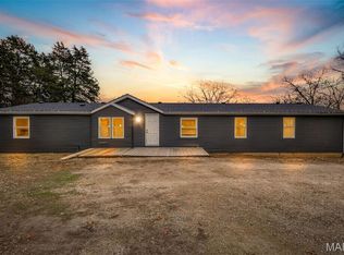 7924 W Forest Hills Dr, Dittmer, MO 63023