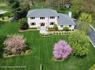 22 Windswept Rd, Holmdel, NJ 07733