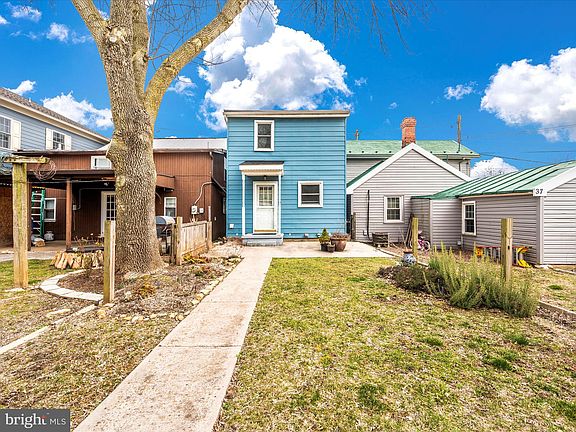 4th image of this home