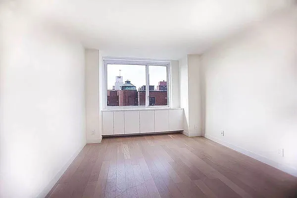 Rented by Park River | media 15