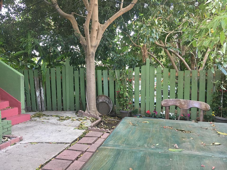 1st image of 7504 Hampton Ave #2