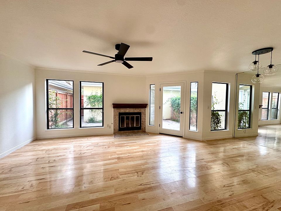 Living and dining area