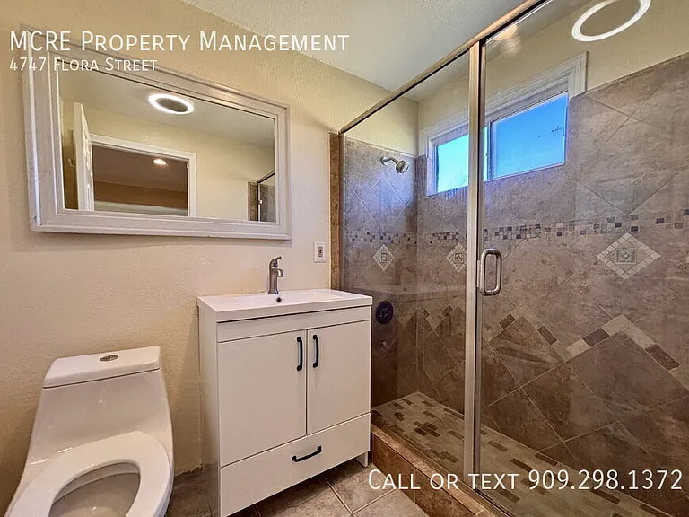 4747 Flora St — Photo 16