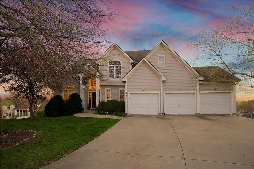 1617 SW Cross Creek Pl, Blue Springs, MO 64015 Zillow