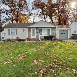 1763 Eden Ln, Youngstown, OH, 44509