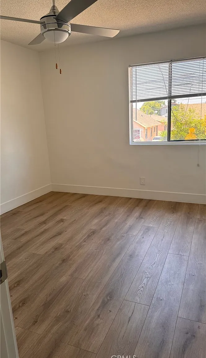 2 bed, 825 sqft, $2,600 — Photo 4