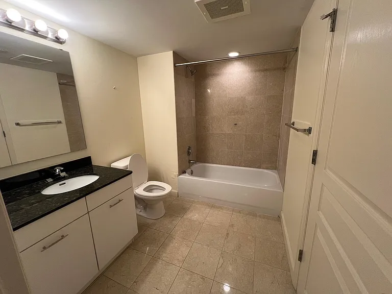 300 S Duval St #903 — Photo 24