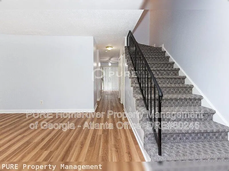 2 bed, 1.5 bath, 1452 sqft, $1,500 — Photo 3
