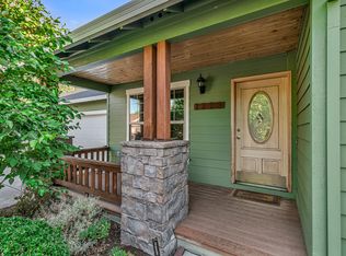 1323 Lithia Way, Talent, OR 97540