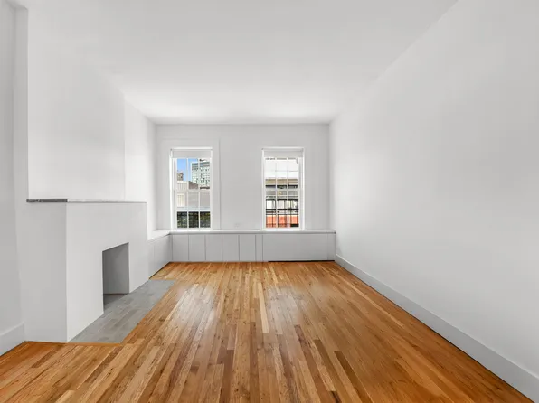 354 West 12th Street 5B image 2 of 6