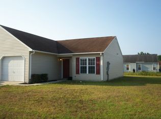 104 Kobe Dr, Havelock, NC 28532