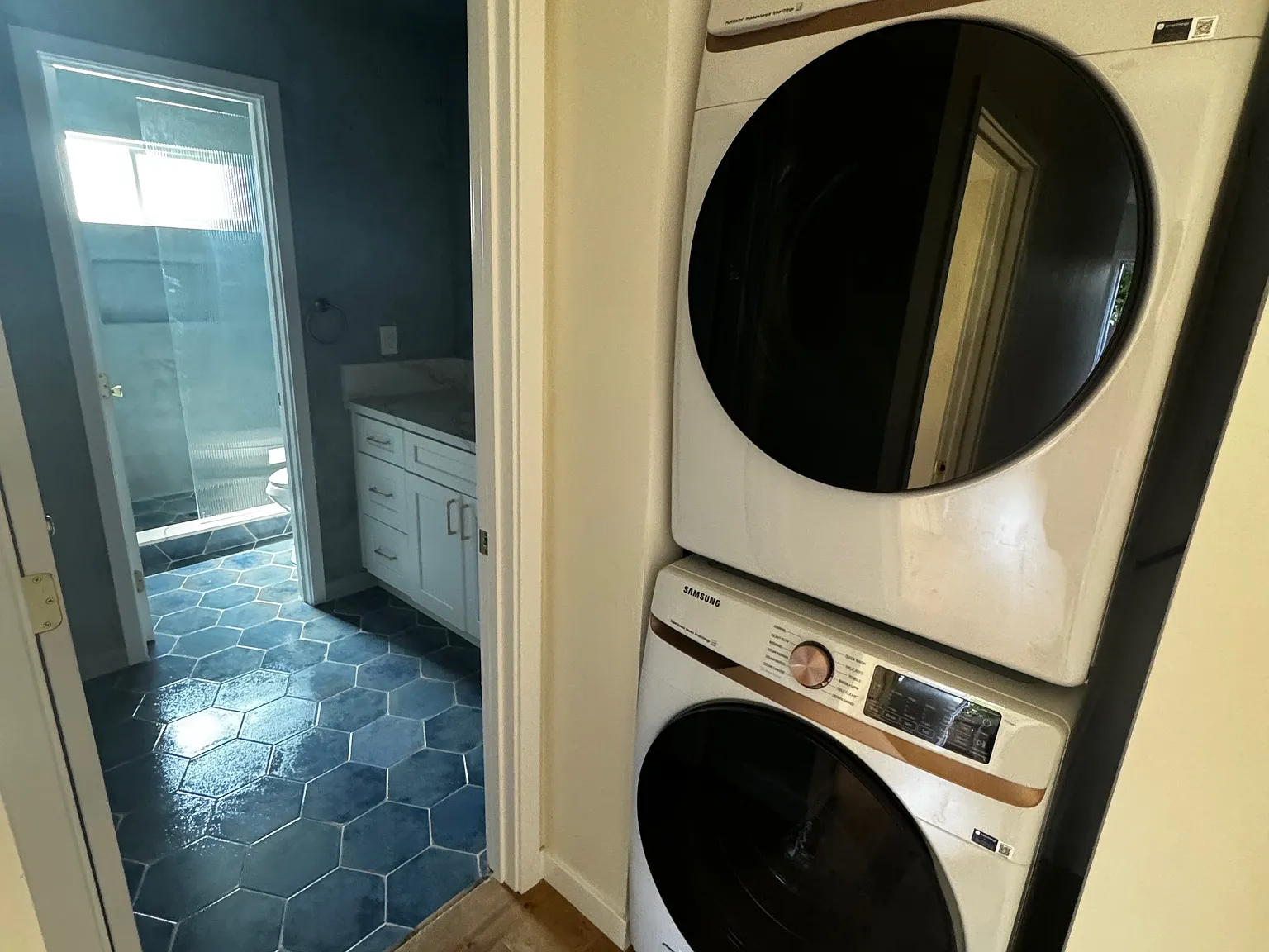 4 bed, 1200 sqft, $5,000 — Photo 3