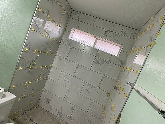 2nd image of 2626 Virginia Ave