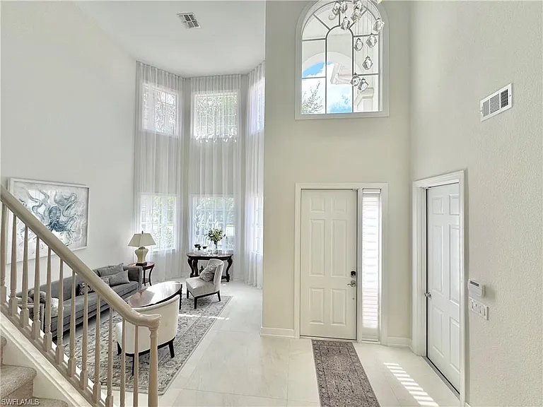 12667 Biscayne Ct — Photo 6