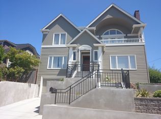 2602 28th Ave W, Seattle, WA 98199