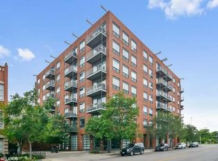 859 W Erie St APT 606, Chicago, IL
