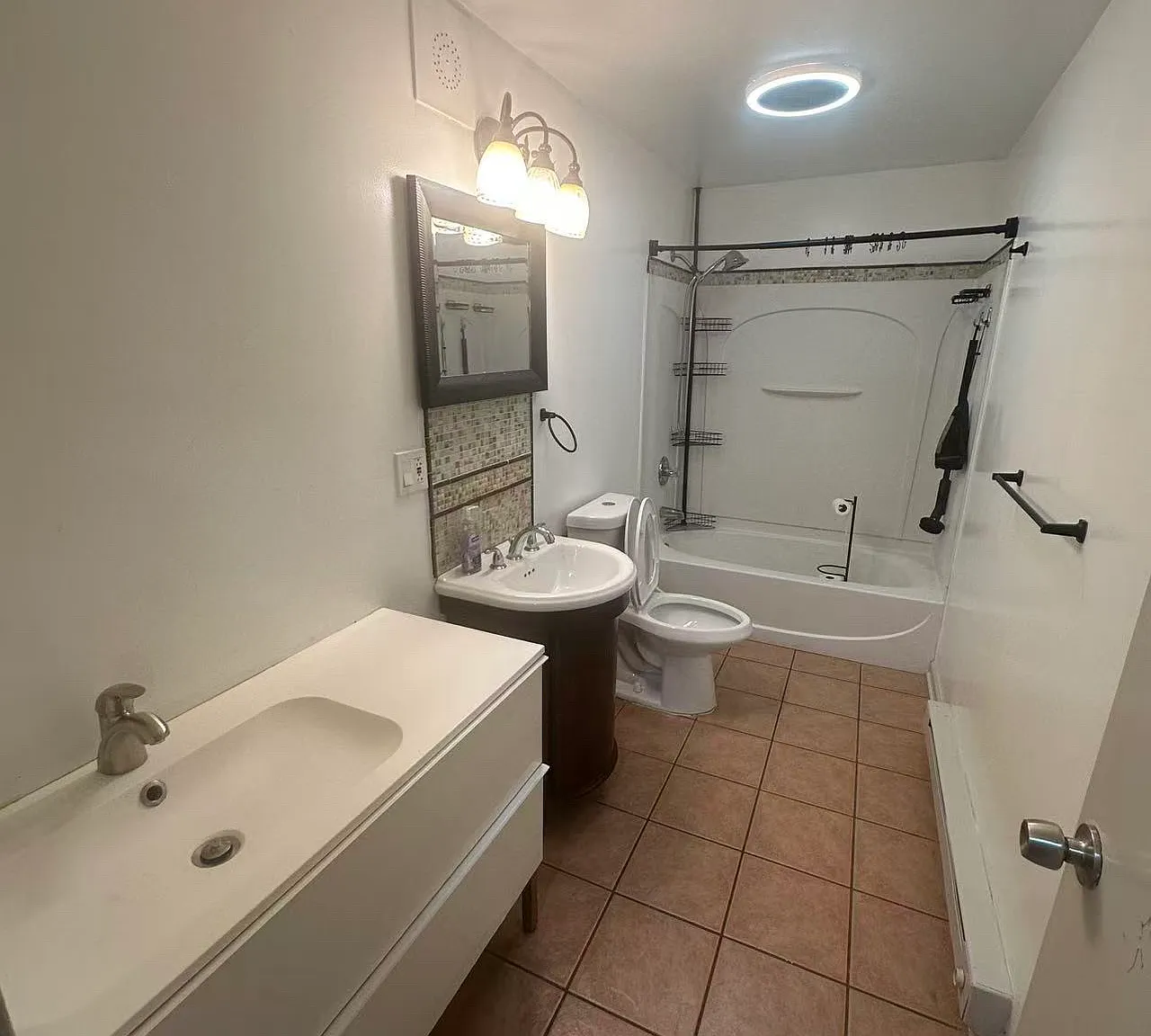 2 bed, 1296 sqft, $1,600 — Photo 4
