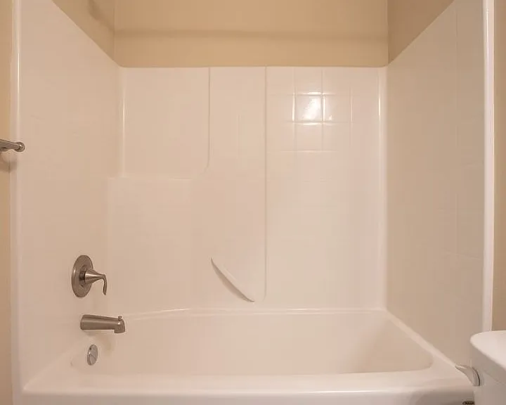 1643 Burnside Pl — Photo 15